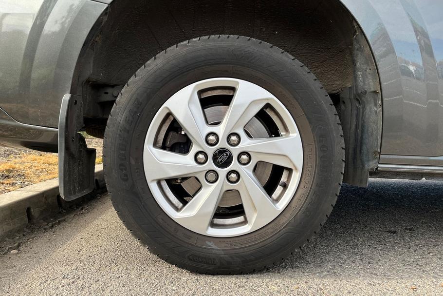 Used Ford TRANSIT CUSTOM HV24LYP 24