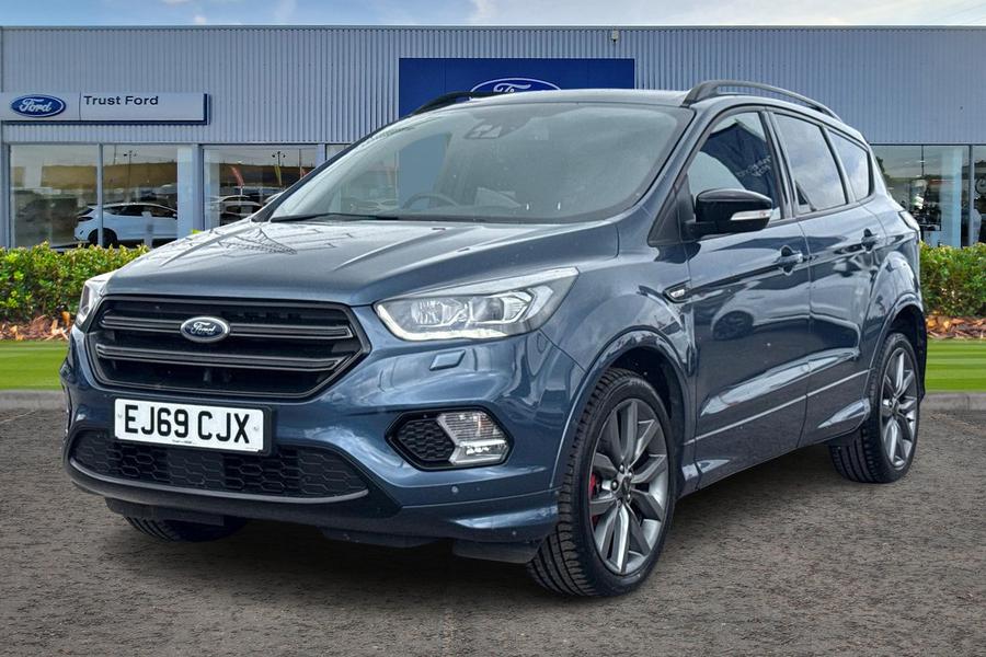 Ford KUGA Photo autoimg-24c4d559d90d29528656c3e7a008204a34b64340.jpg