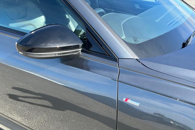 AUDI A6 Avant Photo 20
