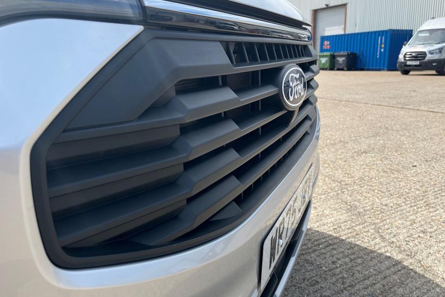 Used FORD TRANSIT CUSTOM WR75JBV 37