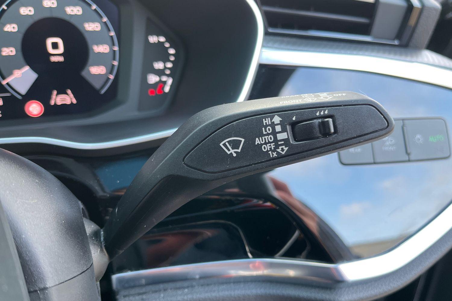Audi Q3 Photo 14