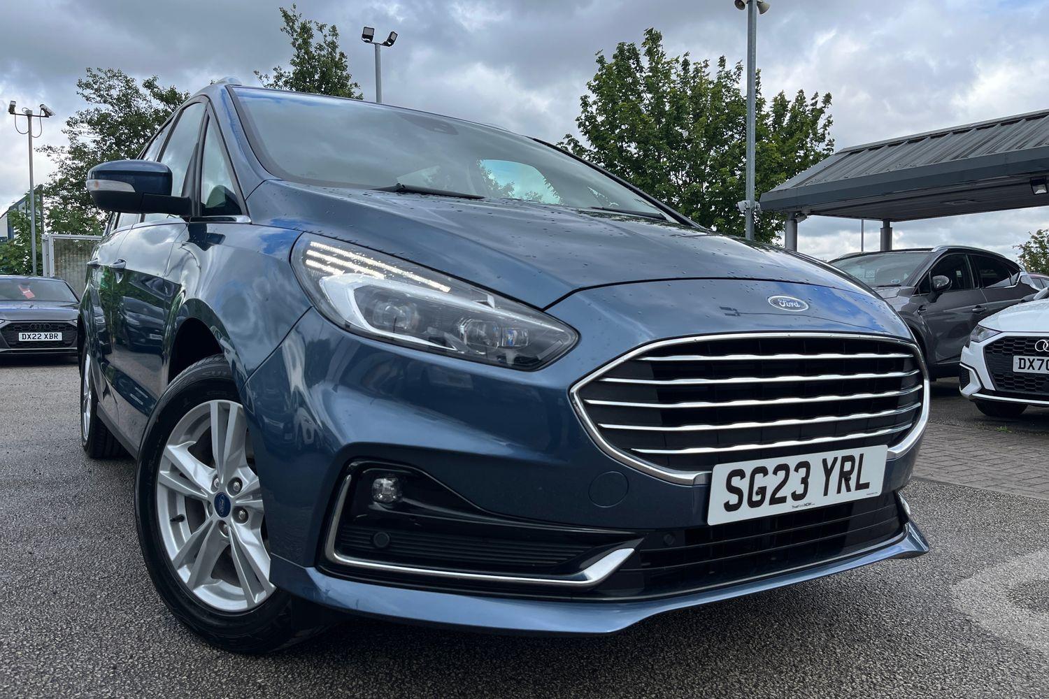 Ford Galaxy Photo 36