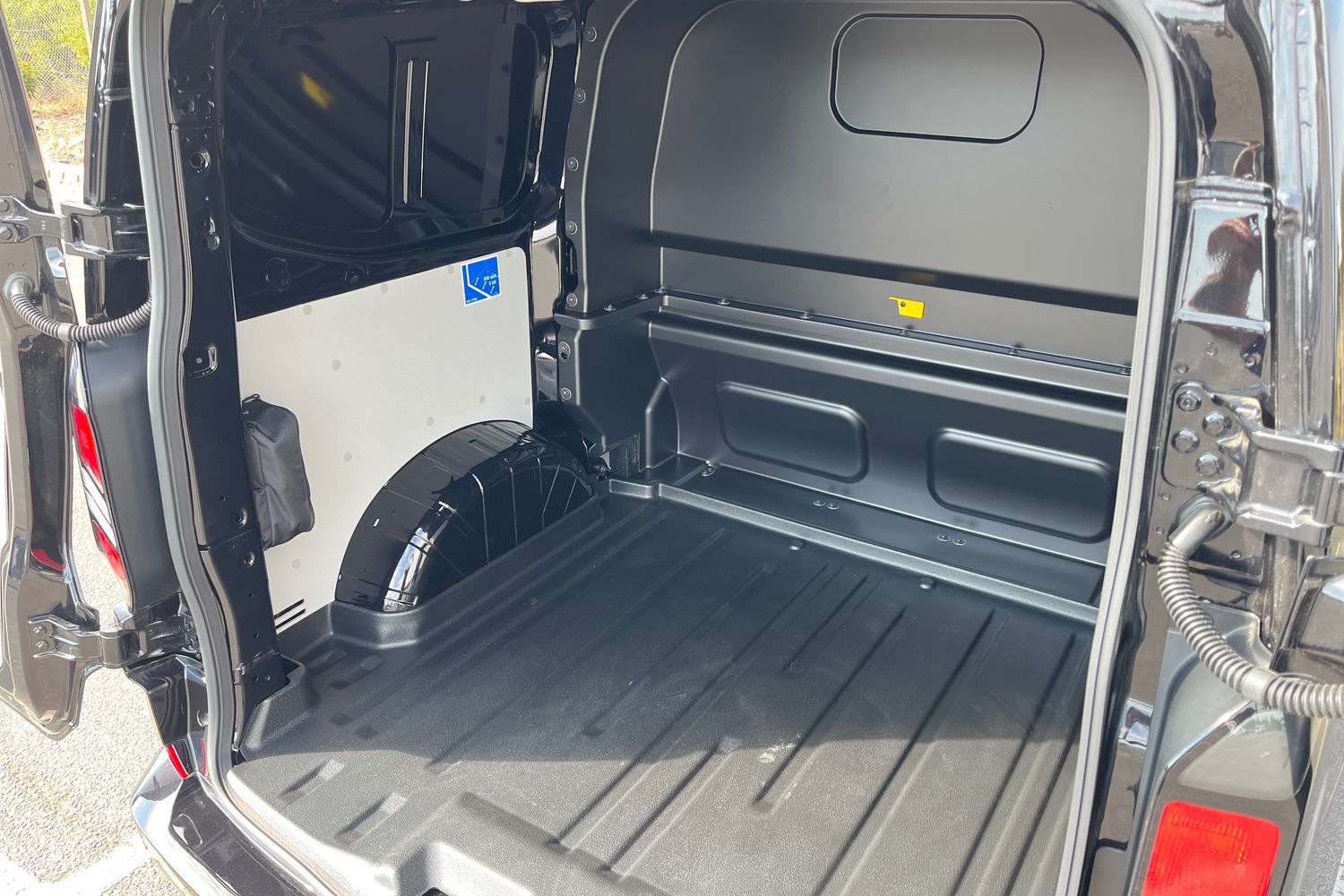 Ford Transit Custom Photo 3