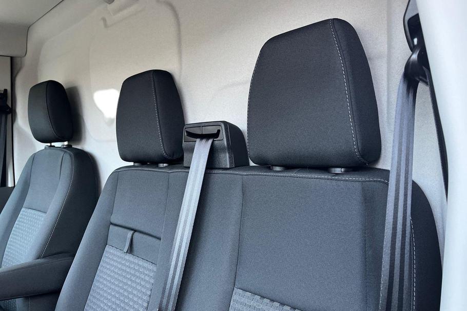 Used FORD E-TRANSIT LF25RRT 11