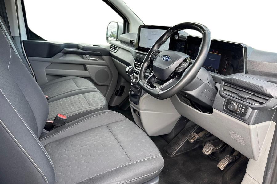 Ford TRANSIT CUSTOM Photo autoimg-24d13c9a1e8469189943b30800a58e402b66a14c.jpg