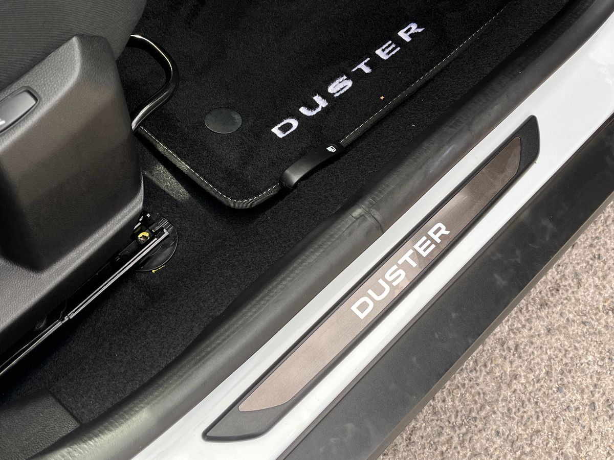 Dacia Duster Photo 26