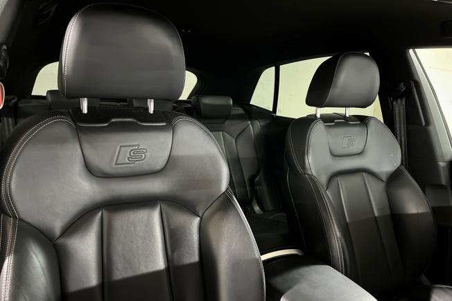Audi Q8 Photo 27