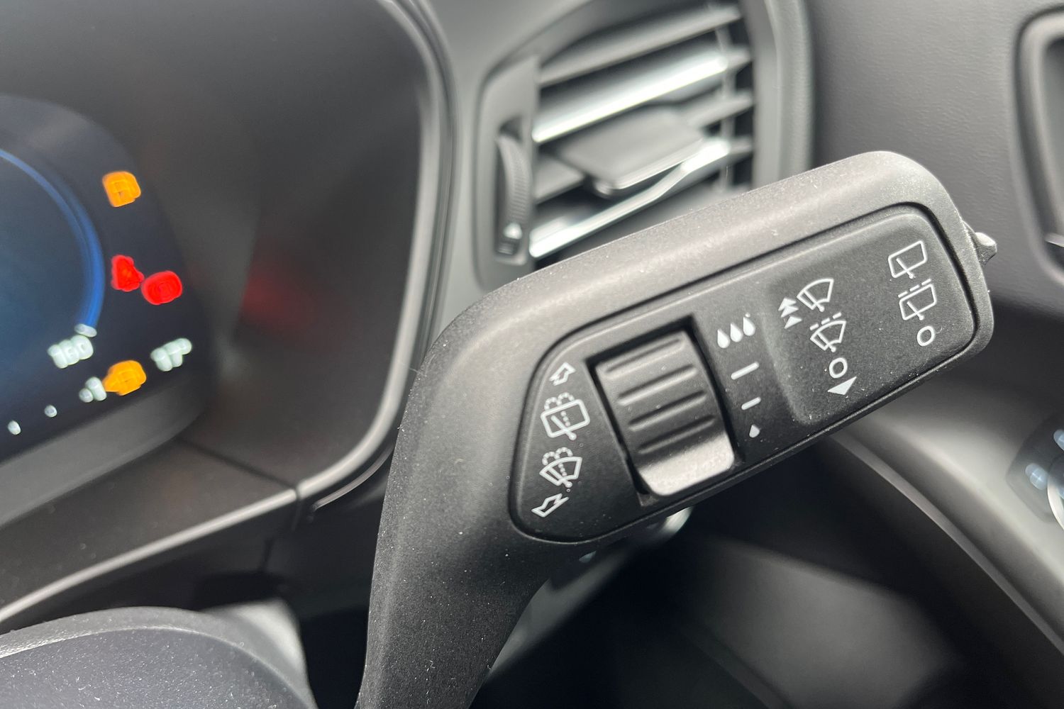 Ford FOCUS Photo 14