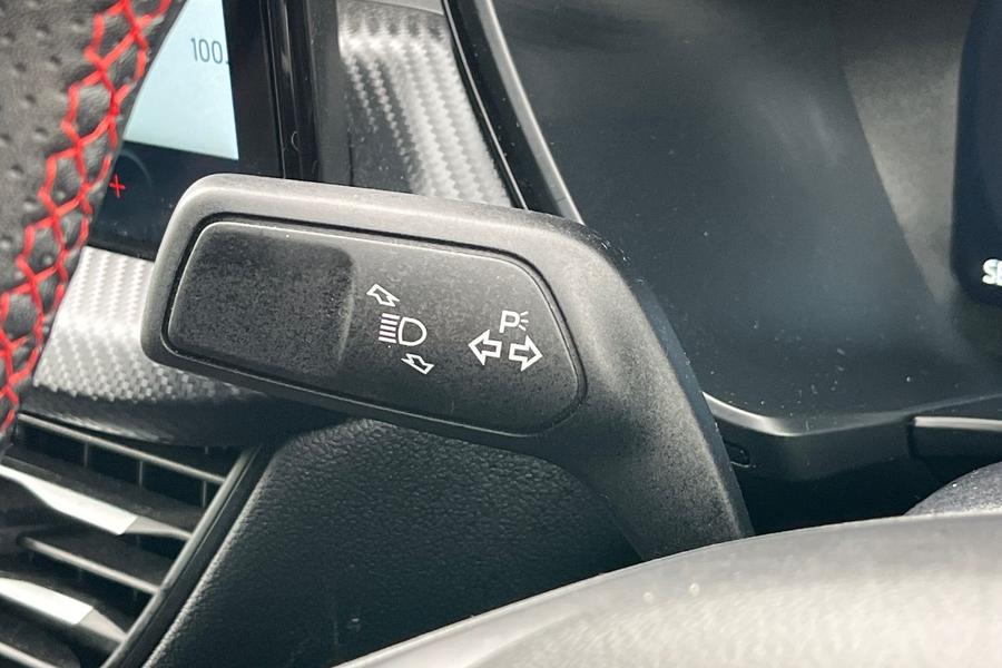 Ford KUGA Photo autoimg-24d82141e736189375c57a4552623a94da56817e.jpg