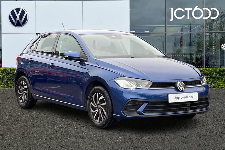 Used 2022 VOLKSWAGEN Polo 1.0 TSI Life 5dr DSG Blue at JCT600