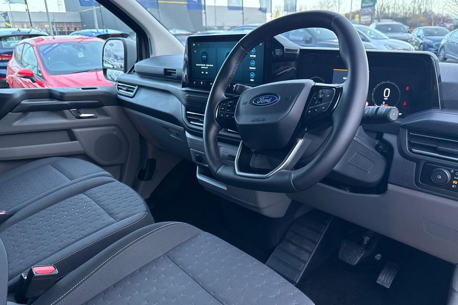 Used Ford TRANSIT CUSTOM 13