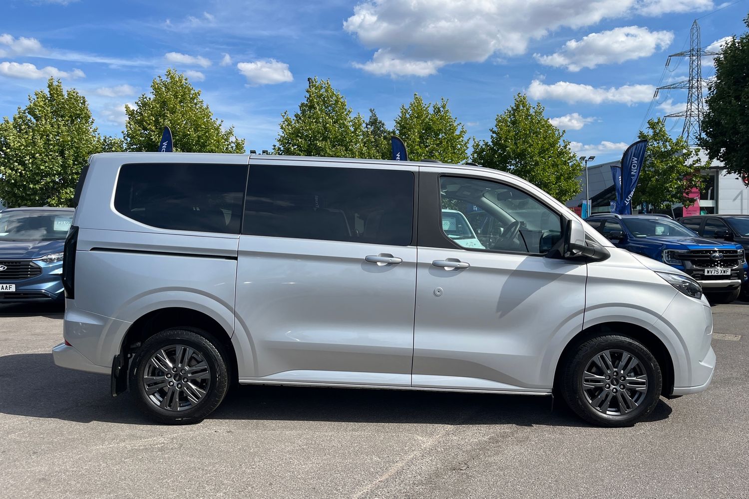 Ford TOURNEO CUSTOM Photo 36