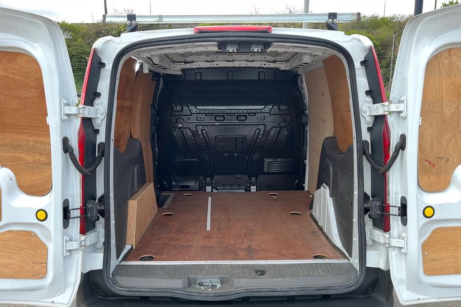 Used FORD TRANSIT CONNECT WU69ZDR 6