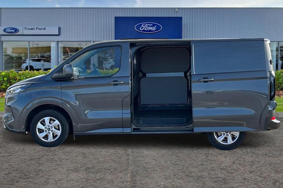 Used Ford TRANSIT CUSTOM HV24LYP 5
