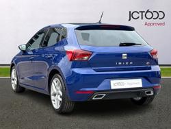 SEAT Ibiza Photo 3
