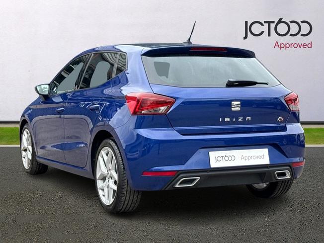 SEAT Ibiza Photo 3