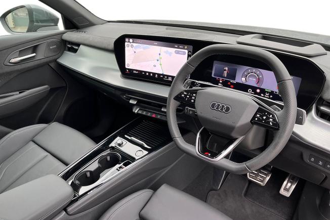 AUDI Q3 Photo 6