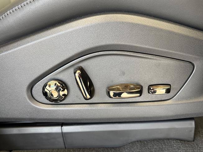 PORSCHE Cayenne Photo 33