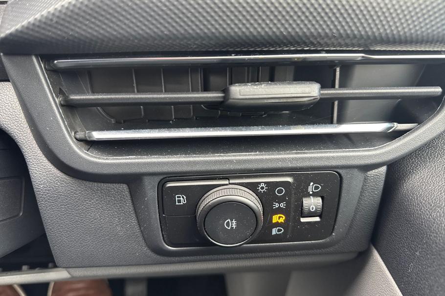 Used Ford TRANSIT CUSTOM WO25UTK 23