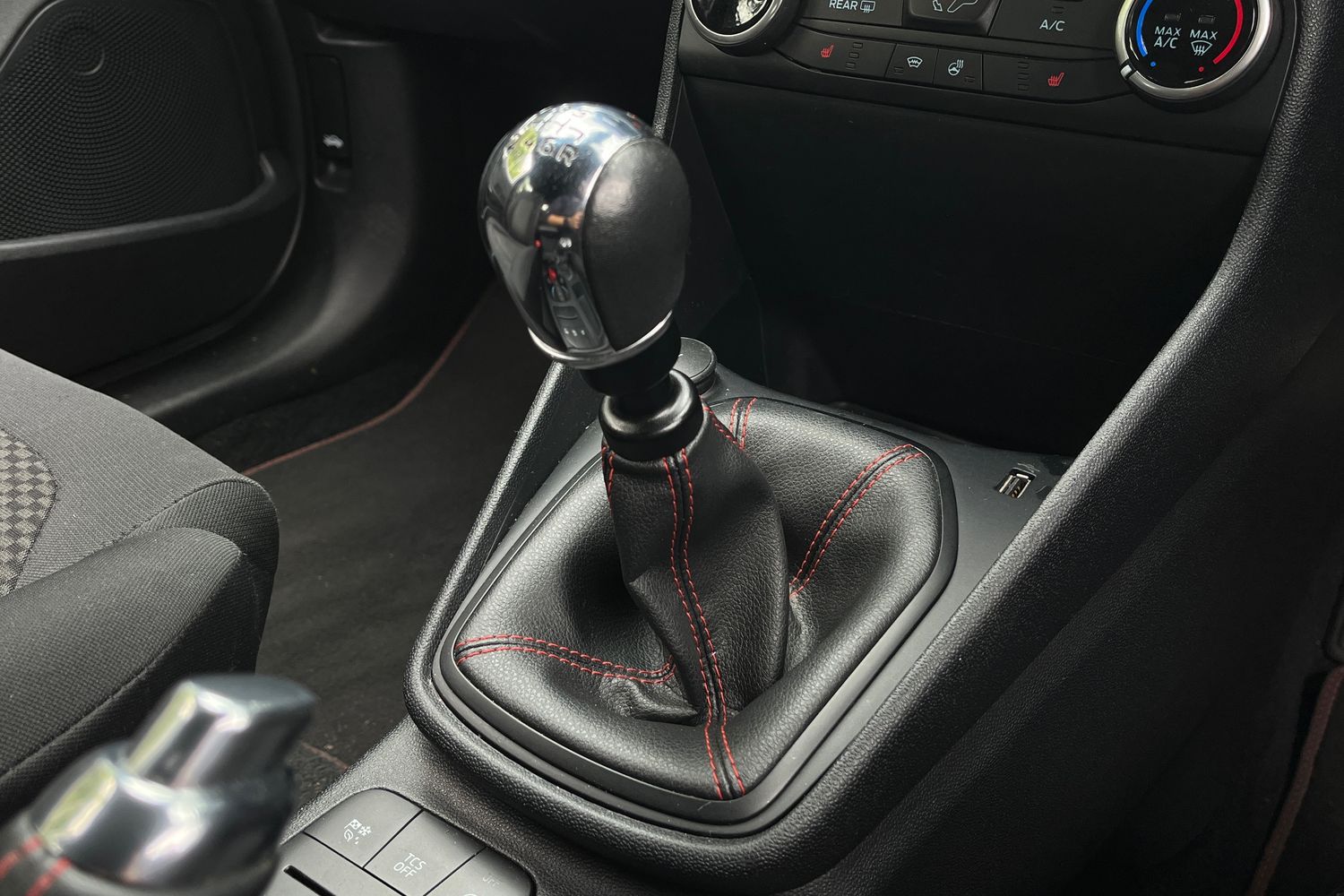 Ford Fiesta Photo 31