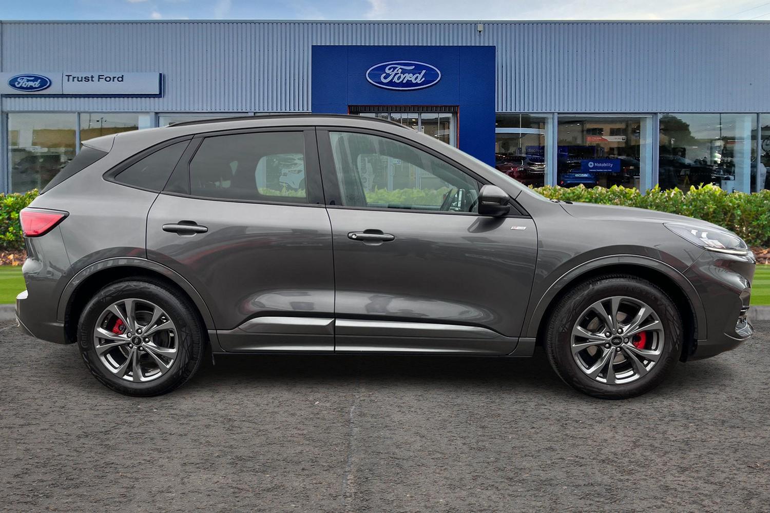 Ford Kuga Photo 2