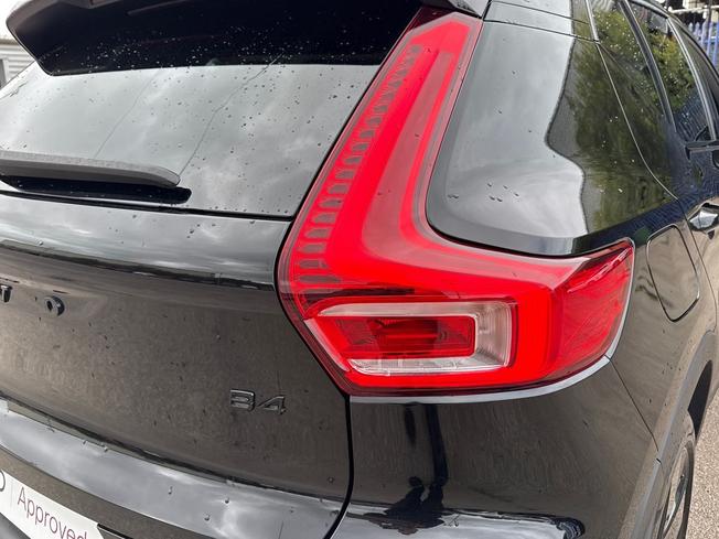 VOLVO Xc40 Photo 18
