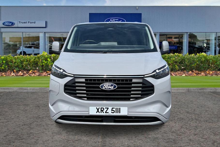 Used Ford TRANSIT CUSTOM XRZ5111 12