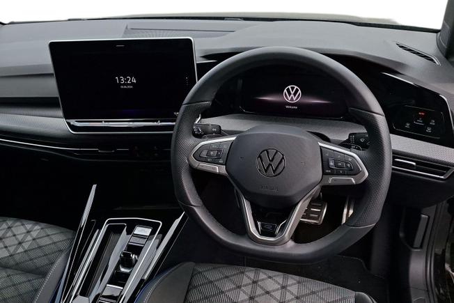 VOLKSWAGEN Golf Photo 11