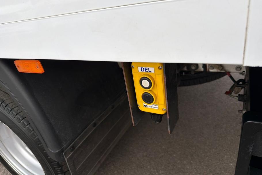 Used Ford TRANSIT BT22UFR 16