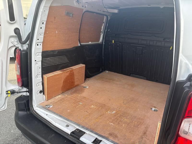 Used Peugeot Partner CX72RXL 17