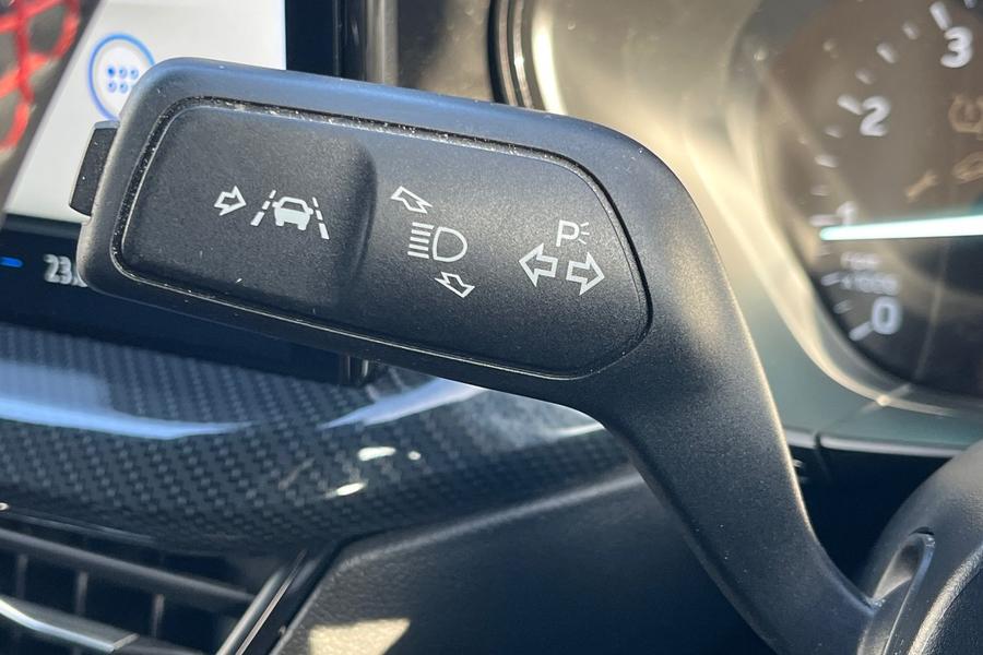 Ford Focus Photo autoimg-250dc7c2c7d9442ef0a909a39816317f02d97c9c.jpg