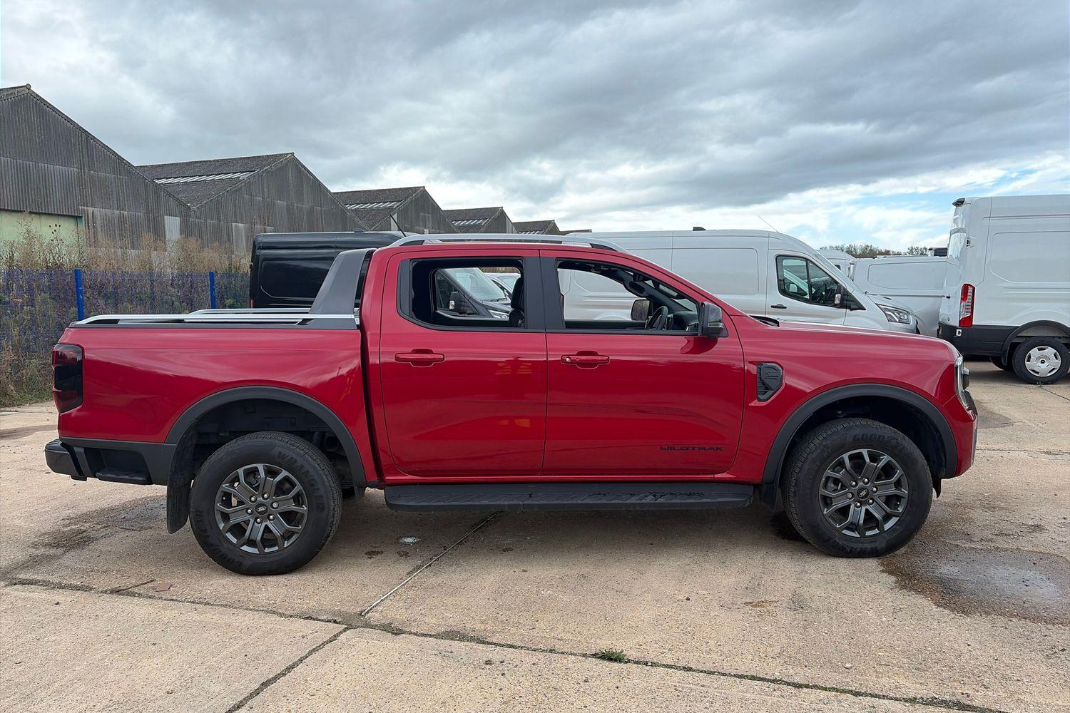 Ford RANGER Photo 21