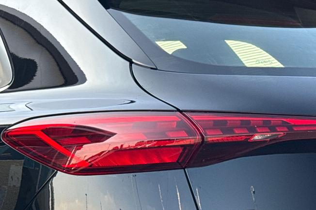 AUDI  Audi Q5 SUV Sport Photo 18