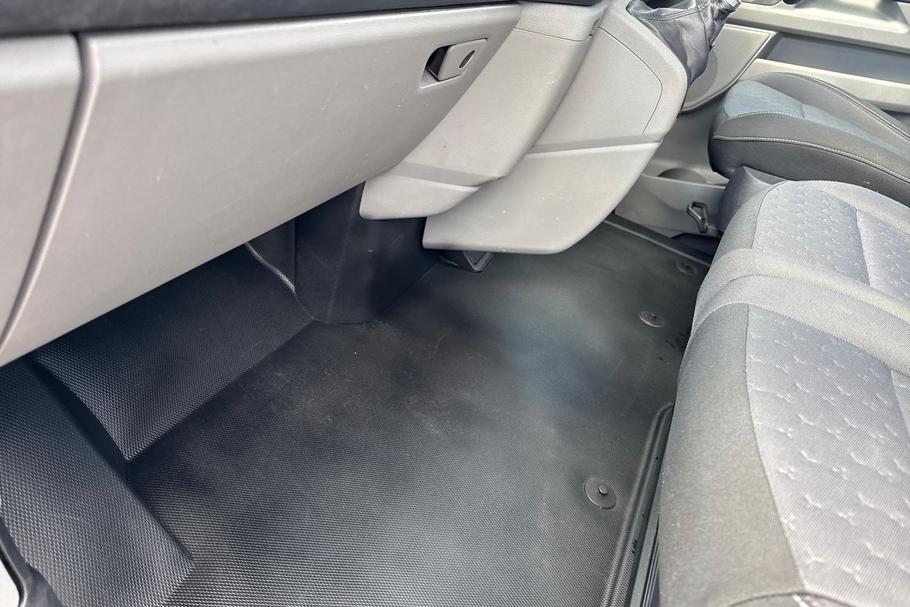 Used Ford TRANSIT CUSTOM FY25RXP 9