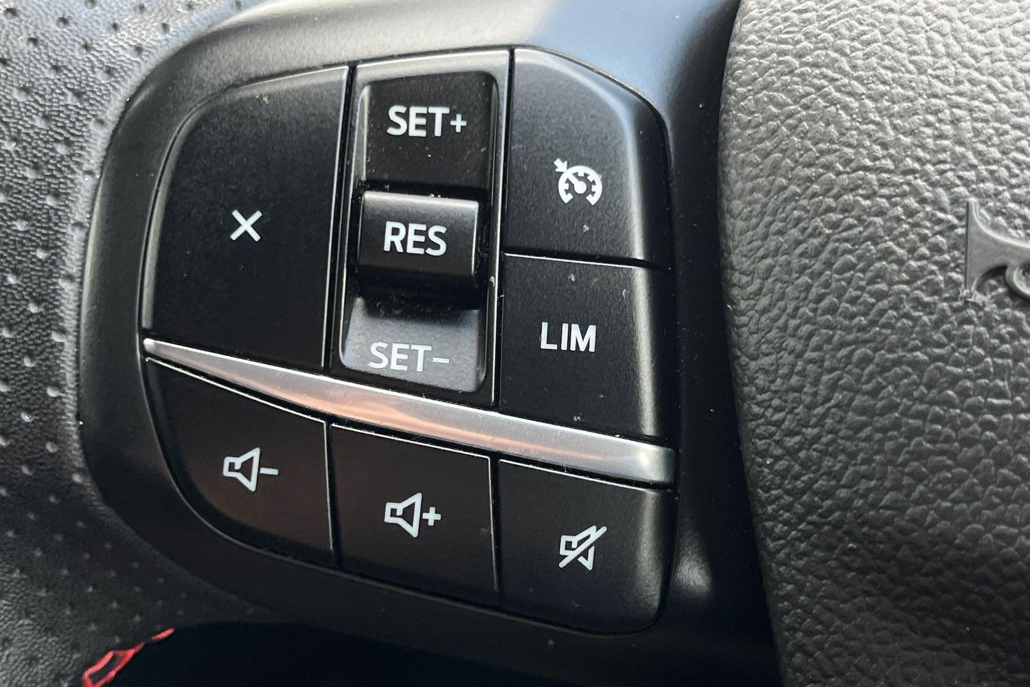 Ford Kuga Photo 24