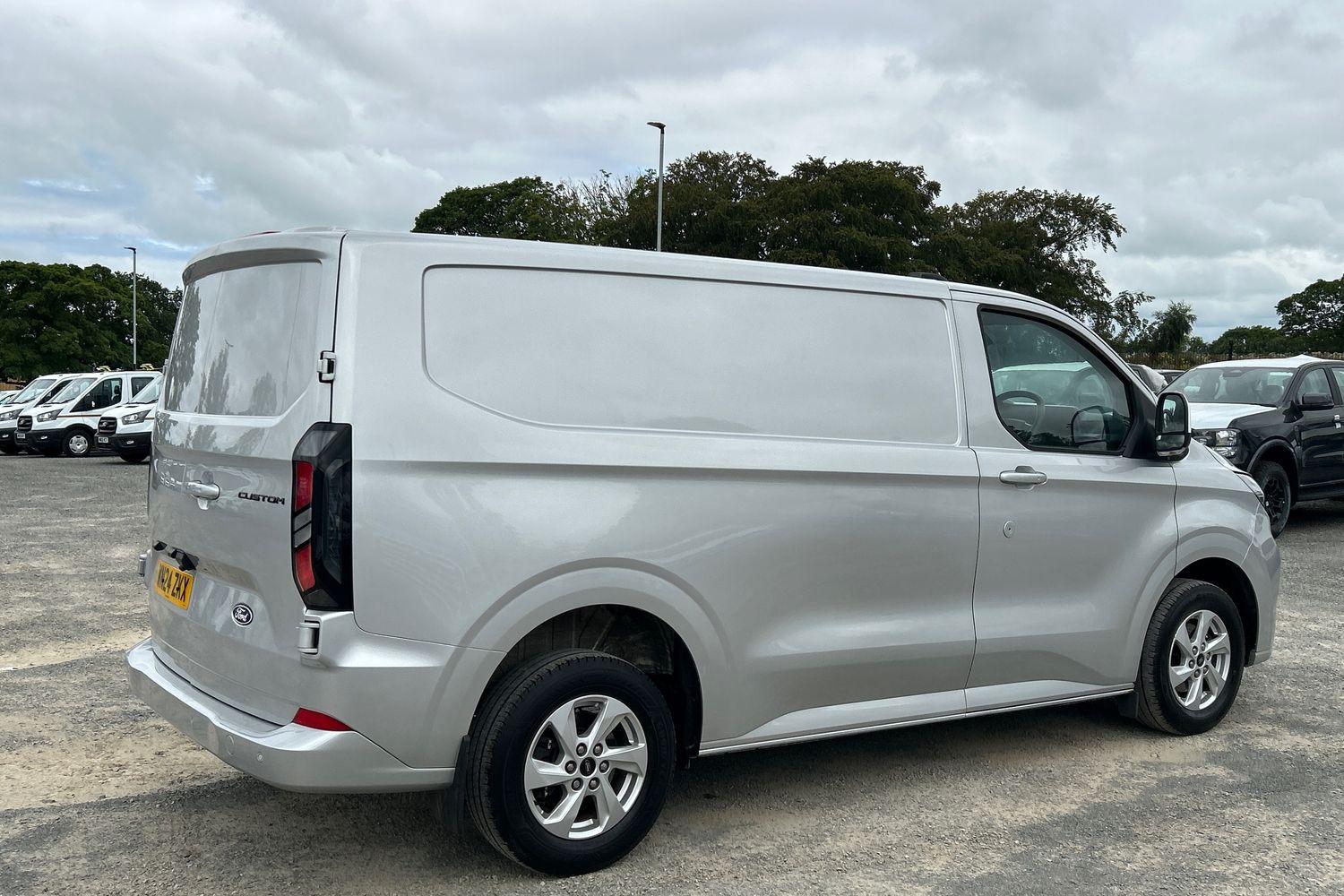 Ford TRANSIT CUSTOM Photo 7