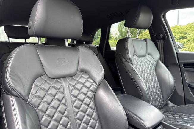 AUDI Q5 Photo 33