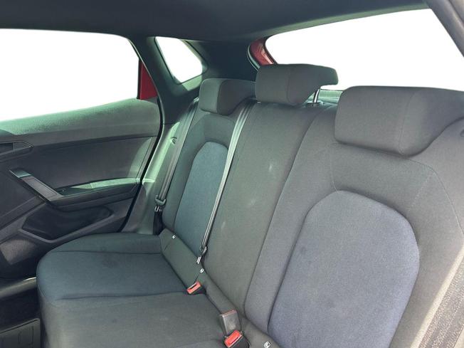 SEAT Ibiza Photo 9