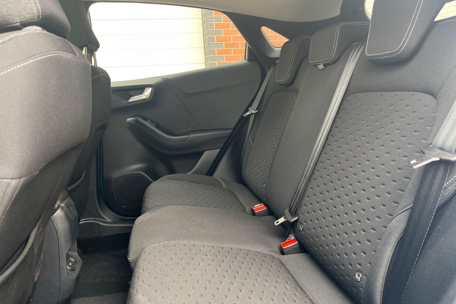 Ford PUMA Photo 19