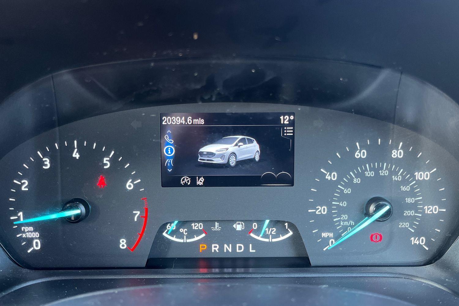 Ford FIESTA Photo 12
