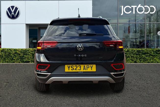 VOLKSWAGEN T-Roc Photo 7