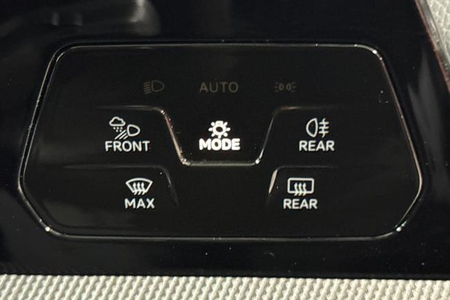 Volkswagen Golf Photo 27