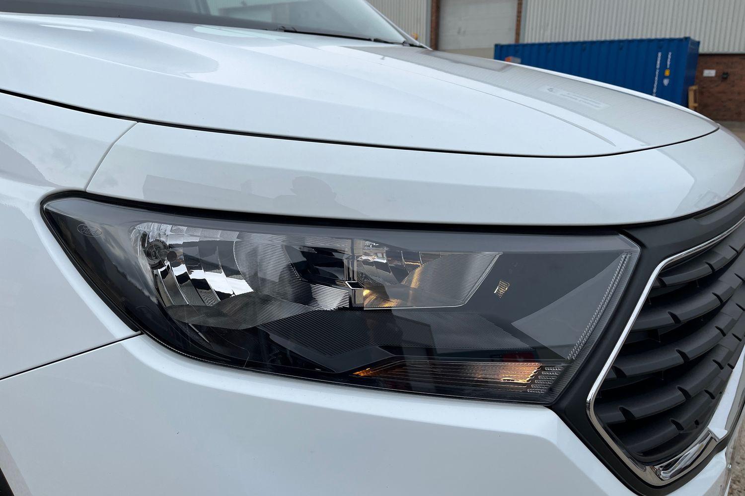 Ford TRANSIT CONNECT Photo 37