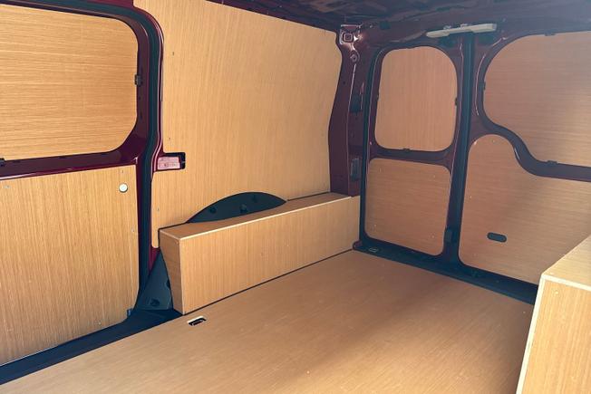 VOLKSWAGEN Caddy Maxi Photo 9