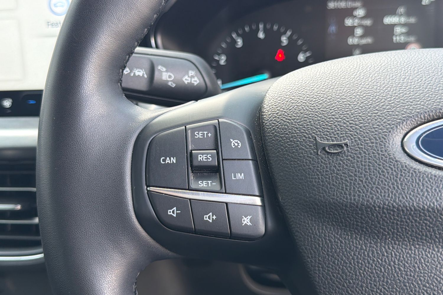 Ford Focus Photo 23