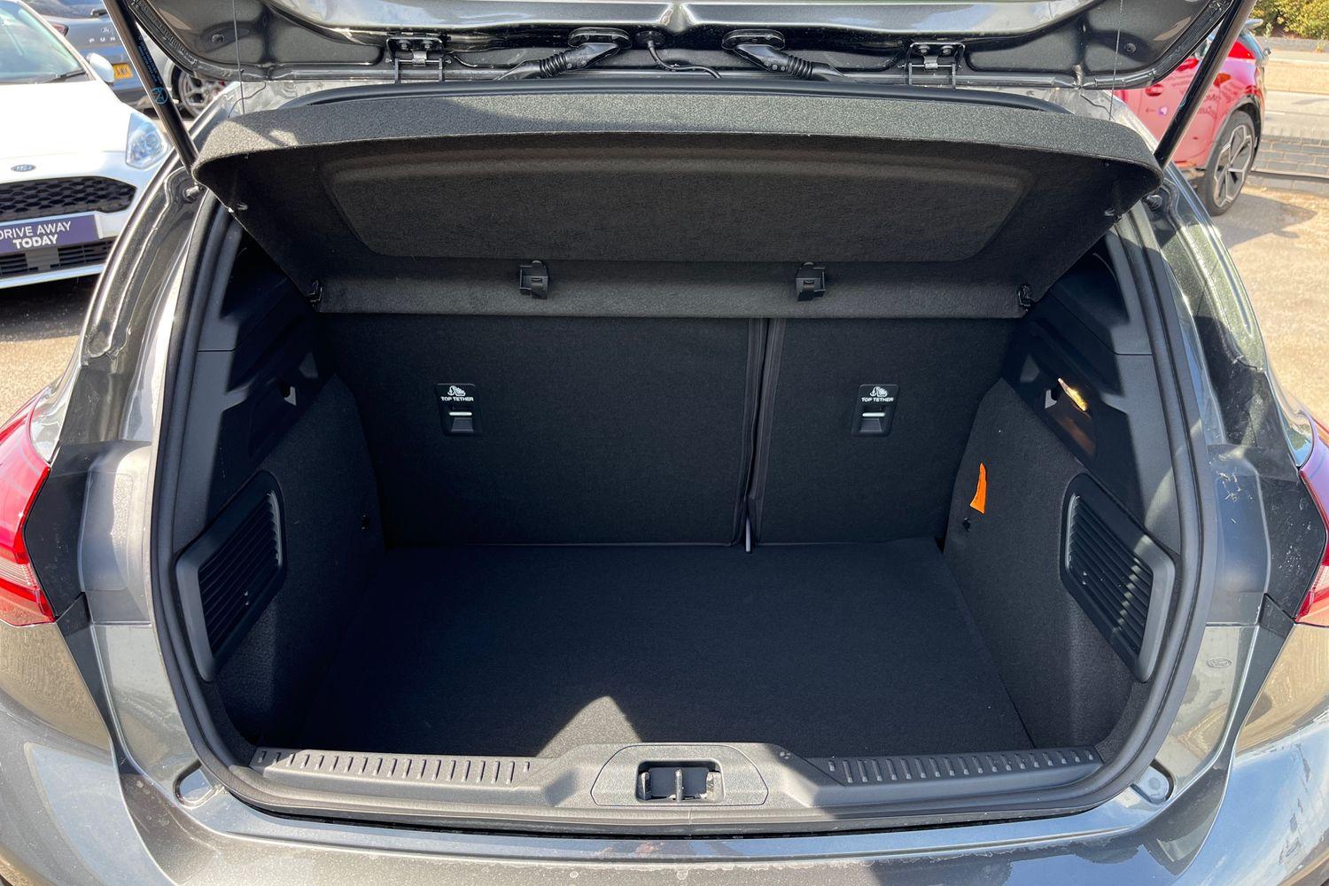 Ford FOCUS Photo 20