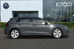 VOLKSWAGEN Golf Photo 4
