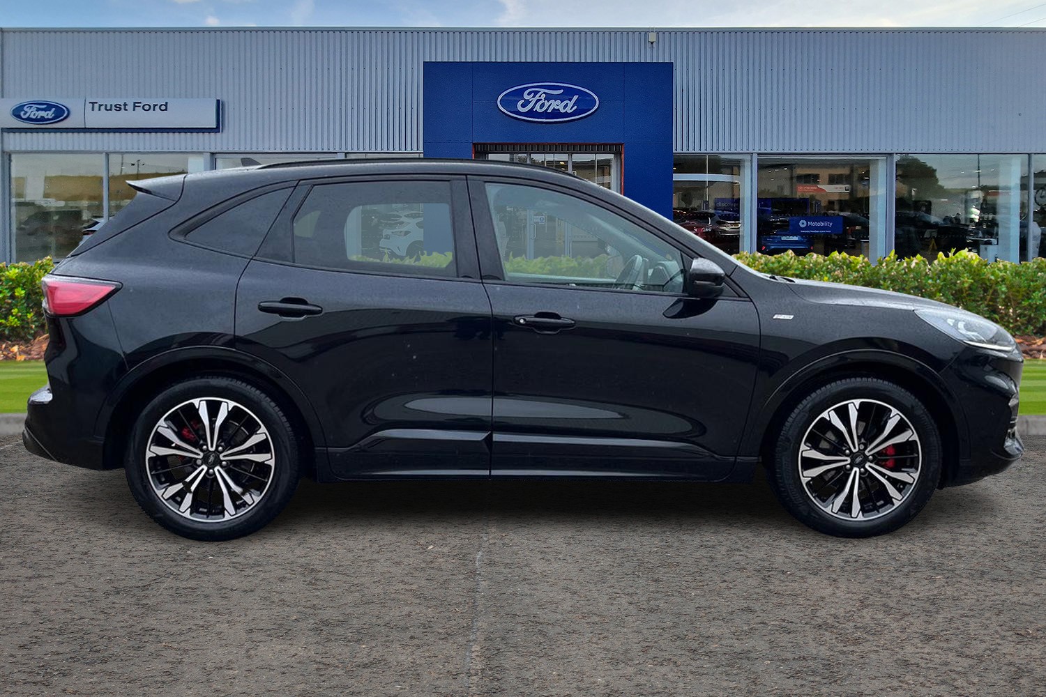 Ford Kuga Photo 2