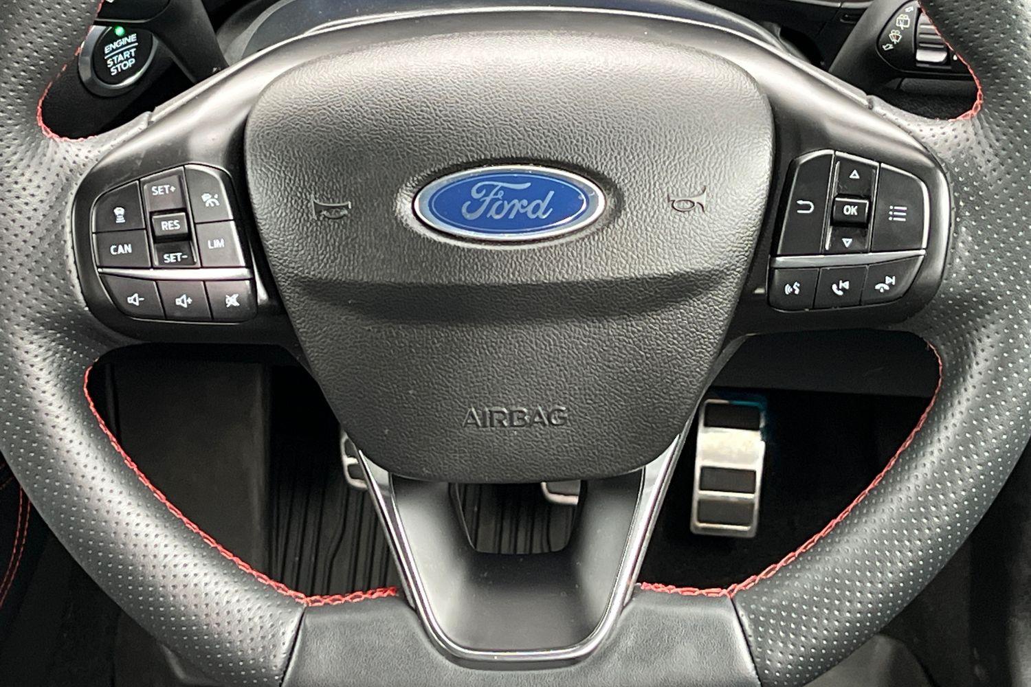 Ford Focus Photo 11