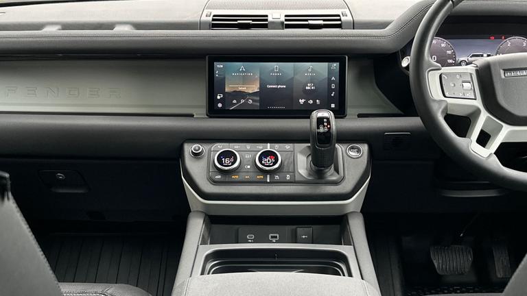 Used Land Rover Defender WF72FRC 14